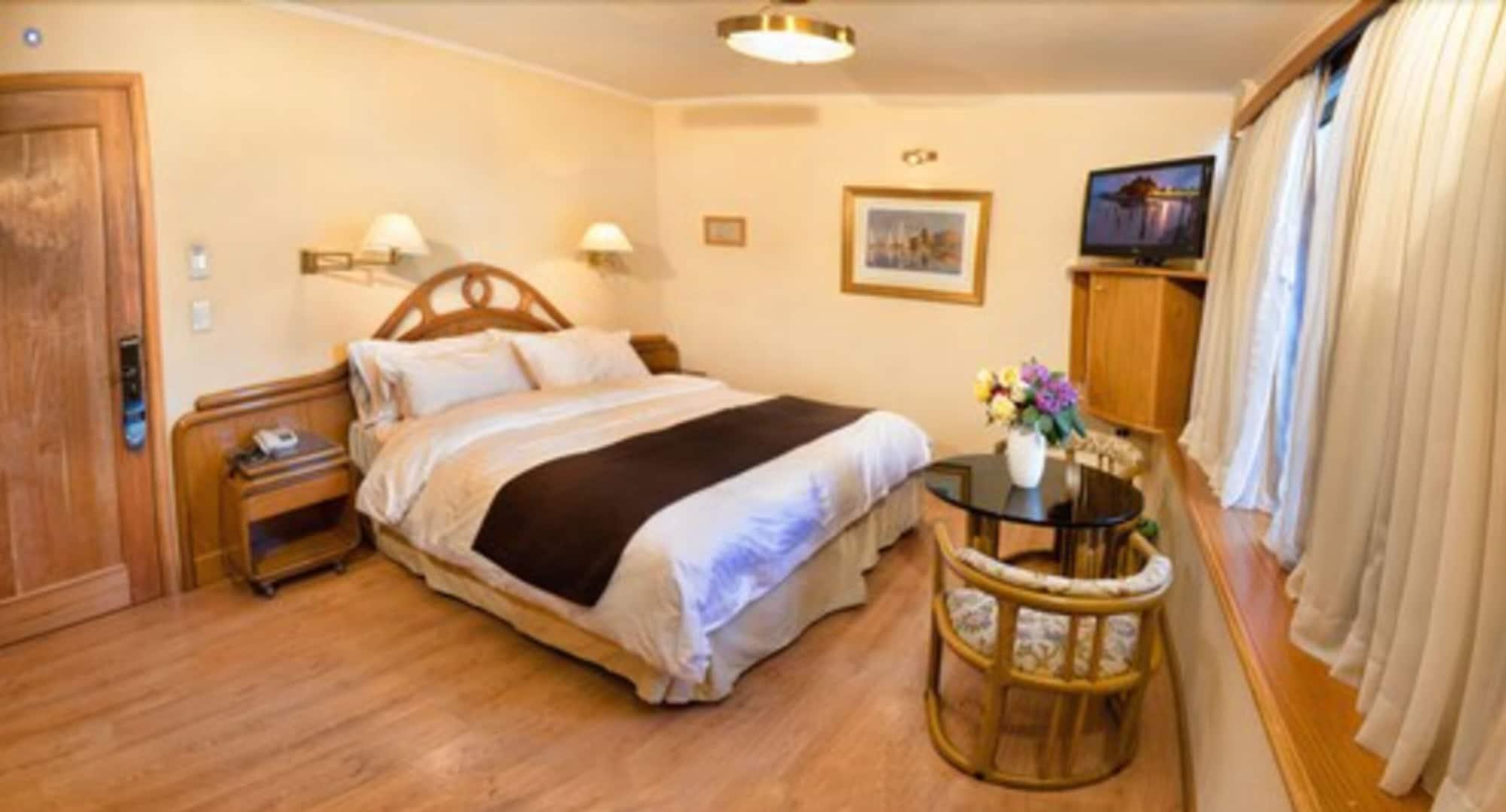 Hotel Cristal San Carlos de Bariloche Esterno foto