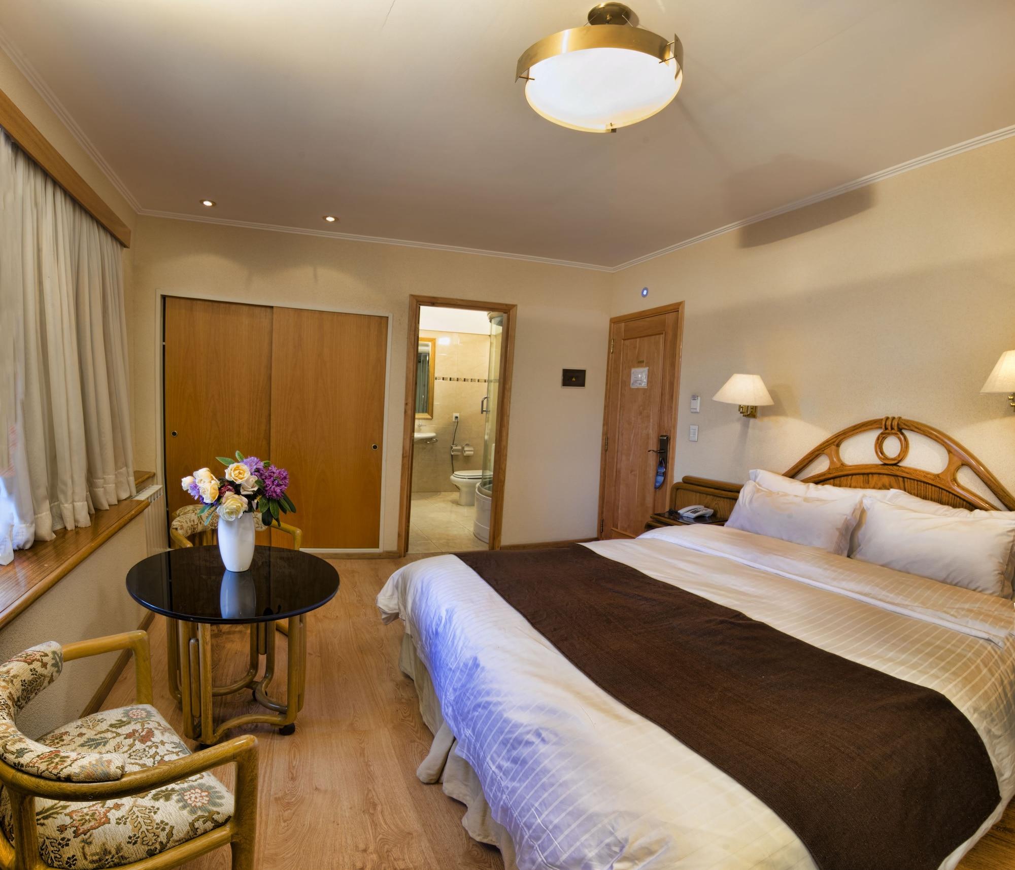 Hotel Cristal San Carlos de Bariloche Esterno foto
