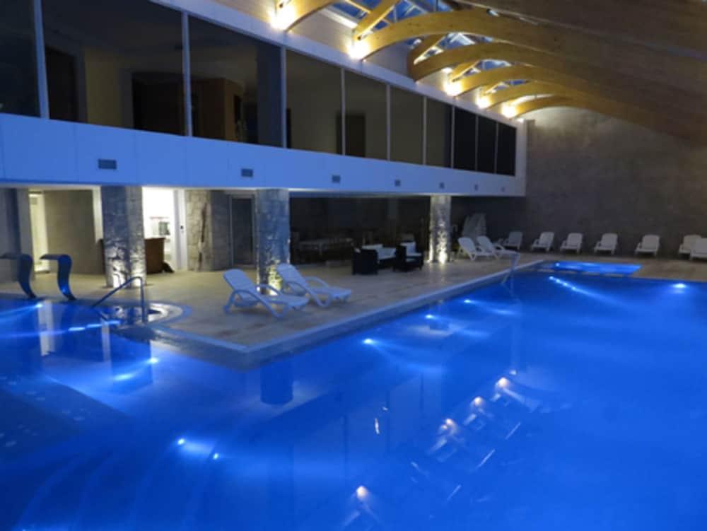 Hotel Cristal San Carlos de Bariloche Esterno foto