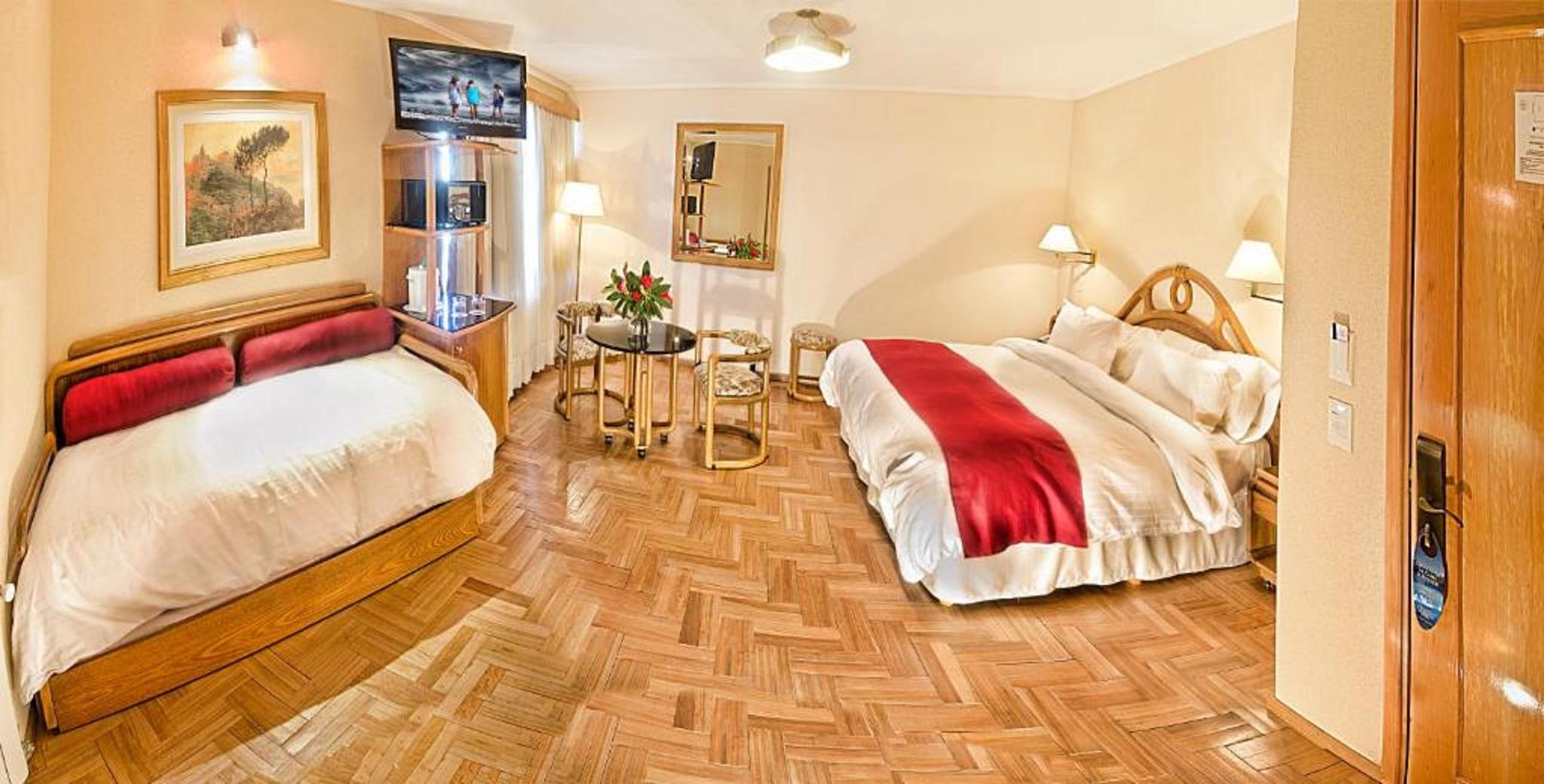 Hotel Cristal San Carlos de Bariloche Esterno foto